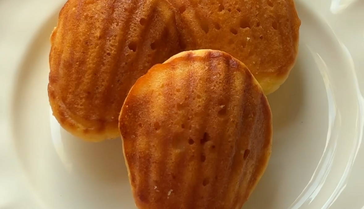 Honey Butter Cornbread Madeleines